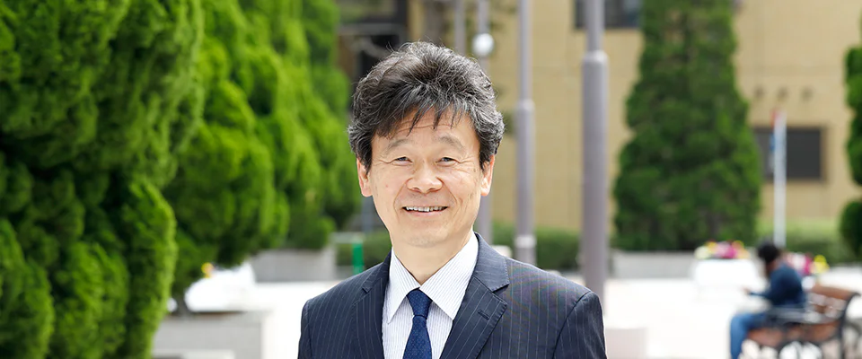 岡崎 充宏