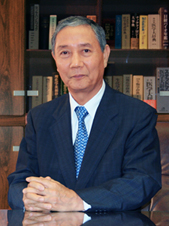 軽部征夫学長