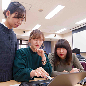 広告マーケティングと経済分析 広告マーケティングと経済分析