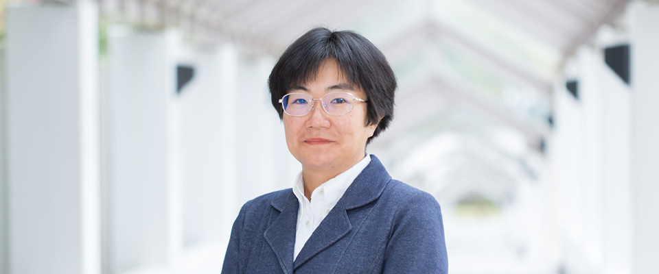 長名 優子