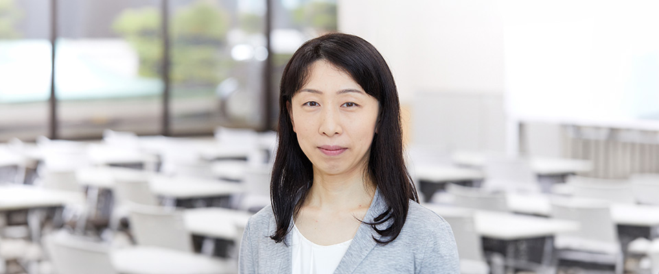 椿 郁子