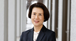 鈴木 万希枝