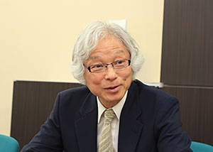 デザイン学部長 池田 政治