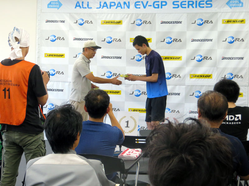 EVプロジェクト袖ヶ浦レースでミツバ賞を受賞