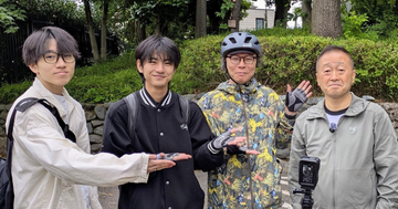 デザイン学部生が大田区長とおすすめスポットを巡る特別な散走に参画