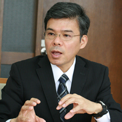 医療保健学部　理学療法学科　中山 孝　教授