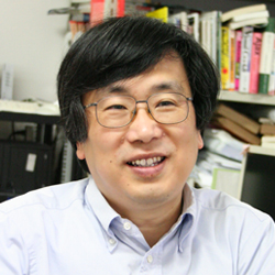 コンピュータサイエンス学部　田胡和哉　教授　